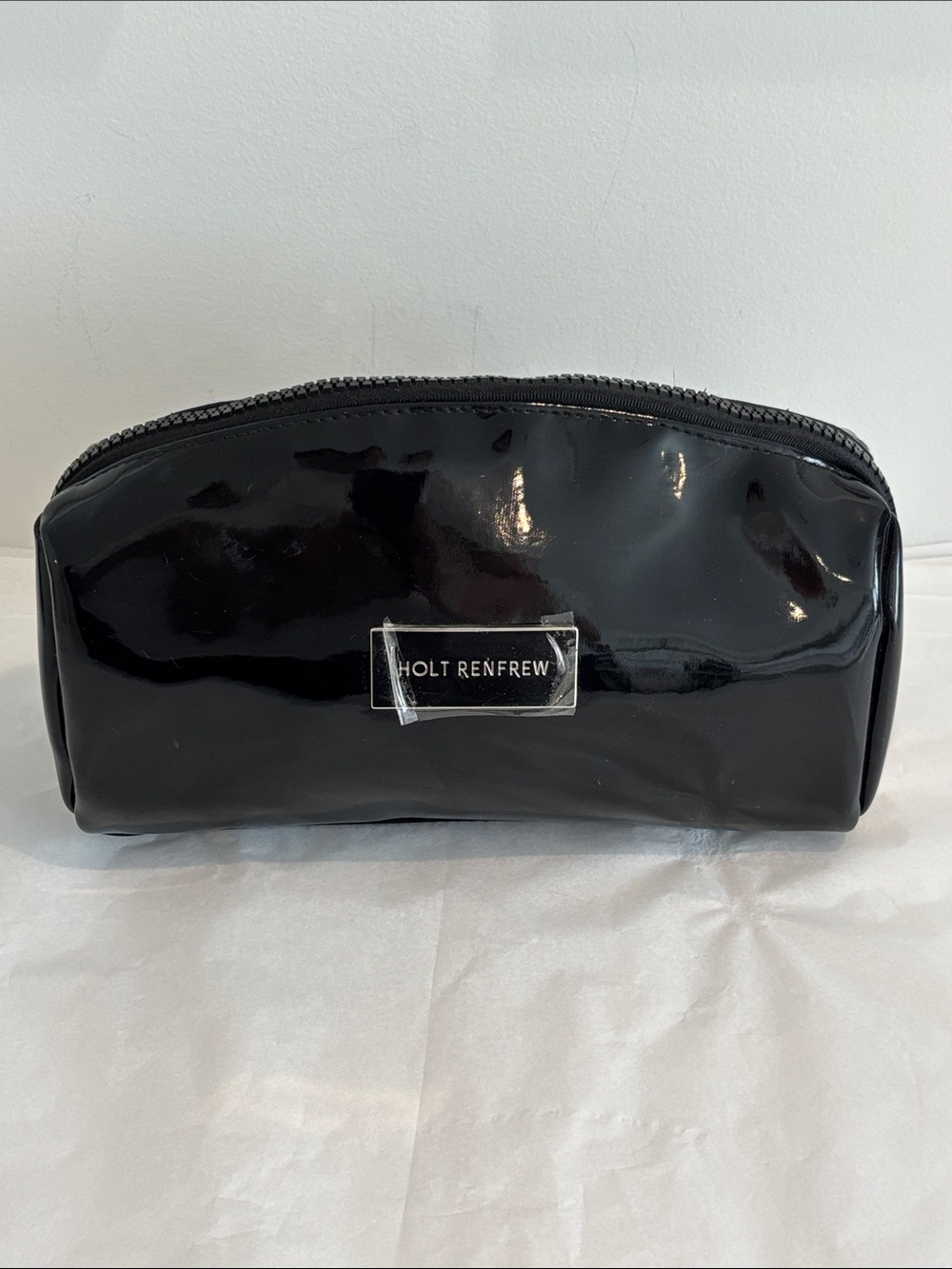 HOLT RENFREW Black Patent Travel toiletry bag make up case cosmetic bag lined